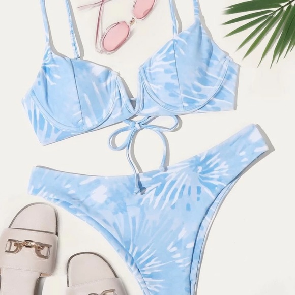 Blue Tie Dye Bikini Tie up Underwire - Picture 1 of 2